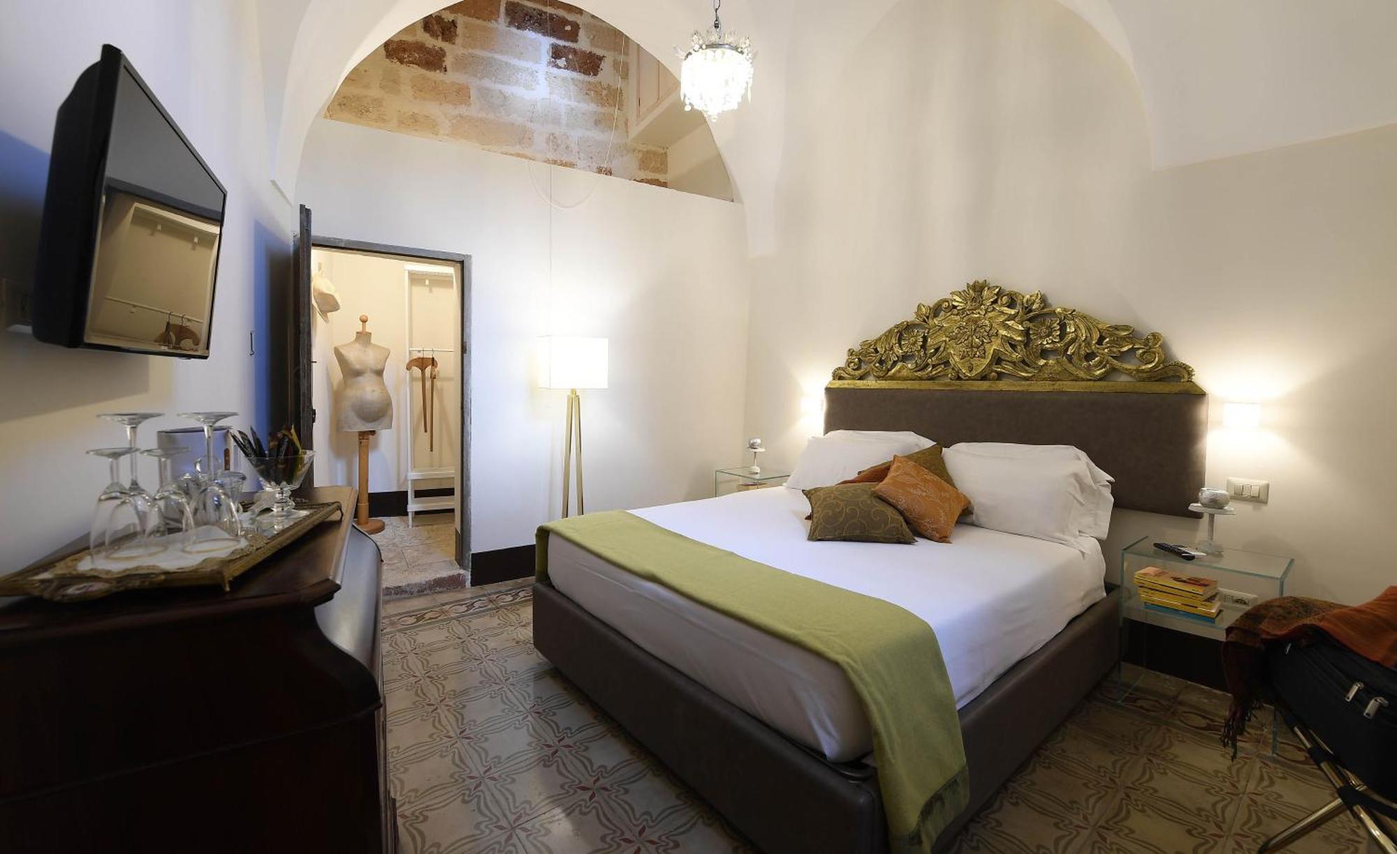 Palazzo Guido Panzió Lecce Kültér fotó