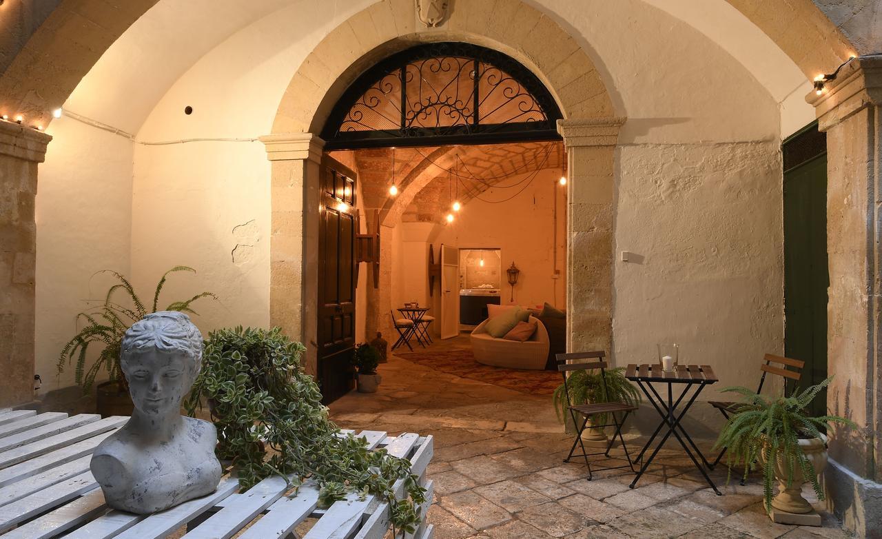 Palazzo Guido Panzió Lecce Kültér fotó